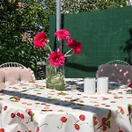 House Garden For Two Holiday home Srima