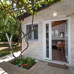 Holiday home House Garden For Two *
