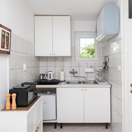 Сasa de vacaciones House Garden For Two *