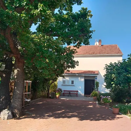 House Garden For Two *