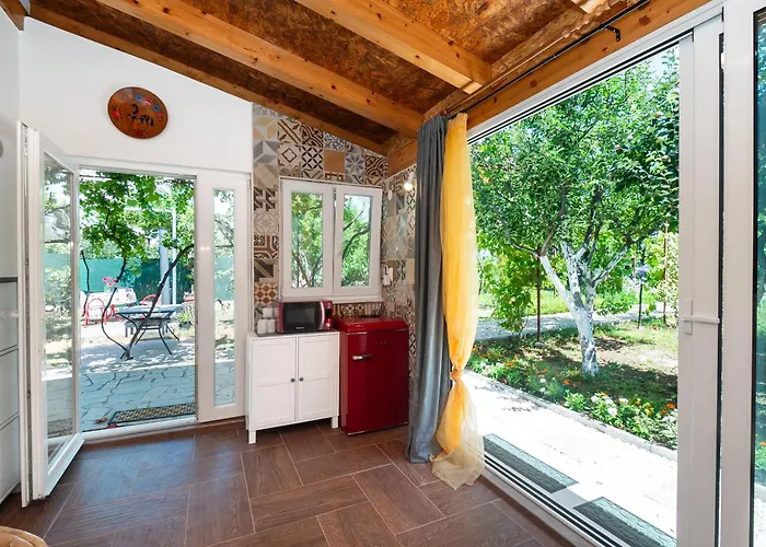 Vakantiehuis House Garden For Two