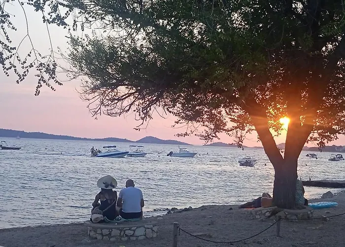 Vakantiehuis House Garden For Two